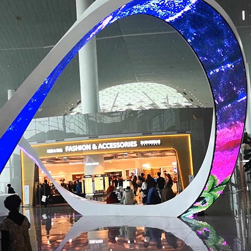 Curved LED Display - Custom LED Display Solutions For Any Size And Shape - D-King