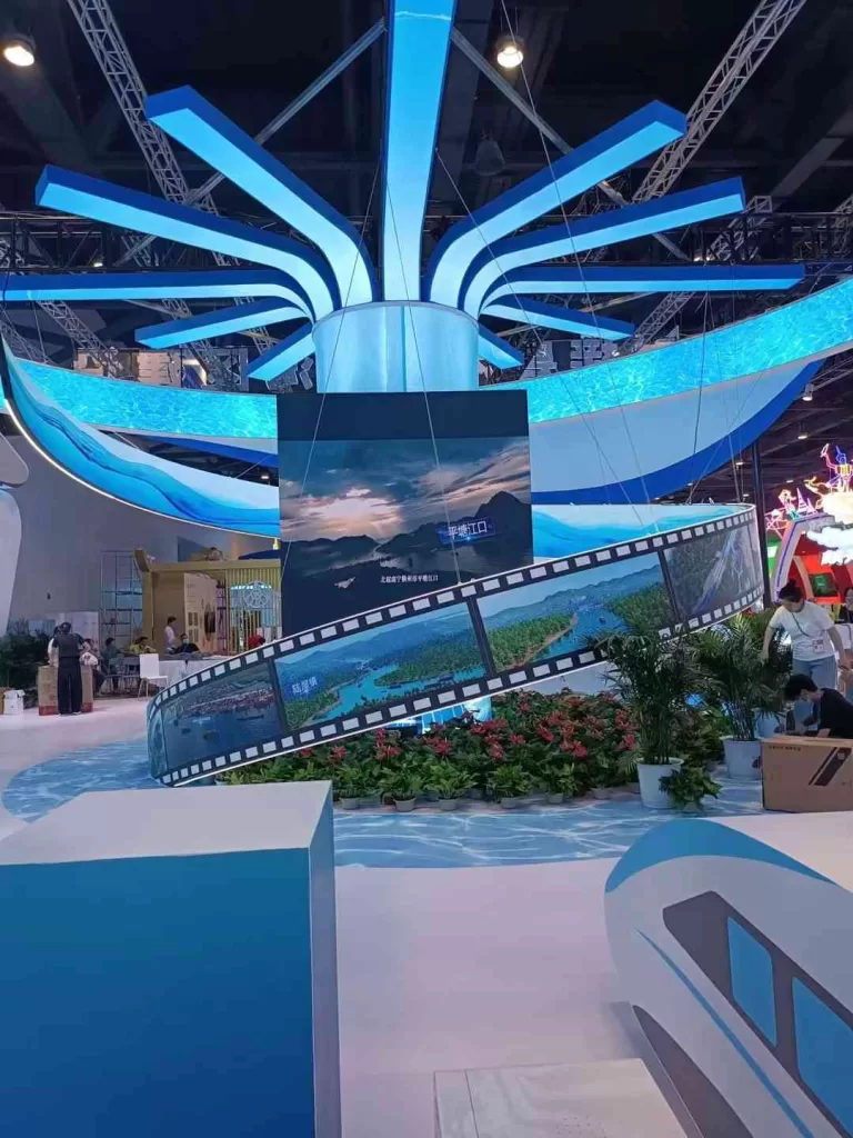 Die innovative Anwendung von LED -Ribbon -Displays in kommerzieller Werbung